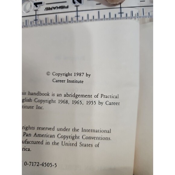 The New Websters 1986 & 1987 Dictionary, Thesaurus, Factfinder, Spelling - Picture 2 of 9